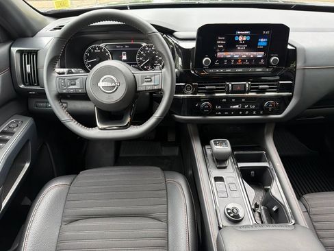 Used 2024 Nissan Pathfinder Rock Creek AWD/4WD image 24