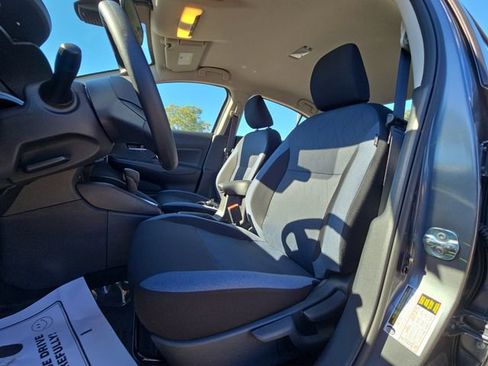New 2025 Nissan Versa SV w/ Trunk Package FWD image 11