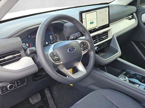 New 2026 Ford Explorer Active image 3