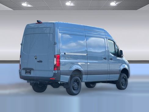 New 2026 Mercedes-Benz Sprinter 2500 image 9