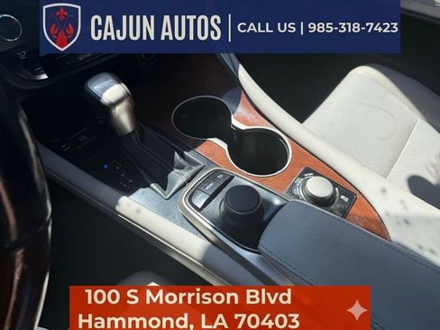 Used 2018 Lexus RX 350L RX 350L Premium w/ Premium Package image 16