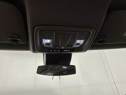 Used 2025 Chevrolet Silverado 1500 LT AWD/4WD image 26