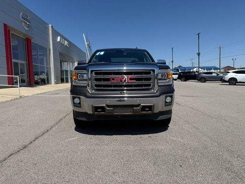 Used 2014 GMC Sierra 1500 SLT w/ SLT Crew Cab Value Package AWD/4WD image 2