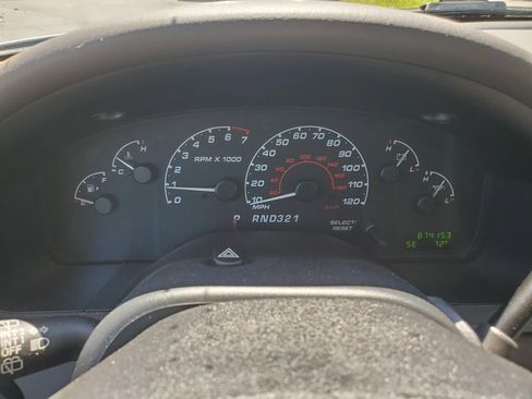 Used 2002 Ford Explorer XLT image 30