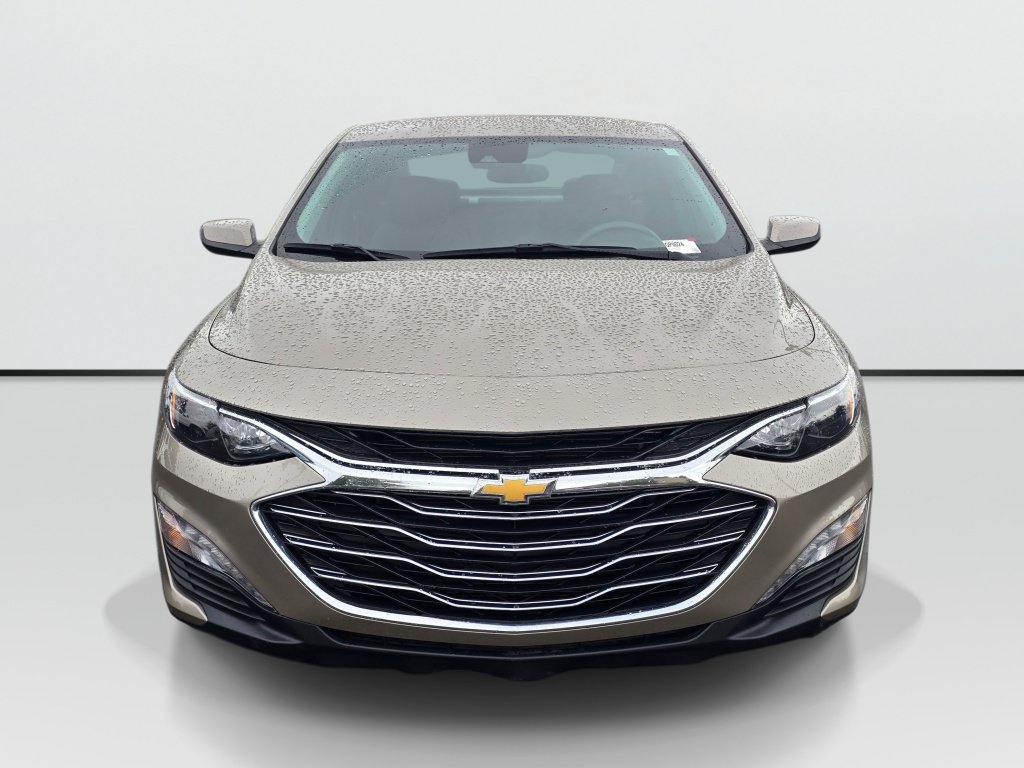 Used 2025 Chevrolet Malibu LT FWD image 8