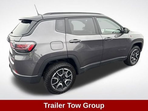 Used 2024 Jeep Compass Trailhawk w/ Trailhawk Elite Group image 8