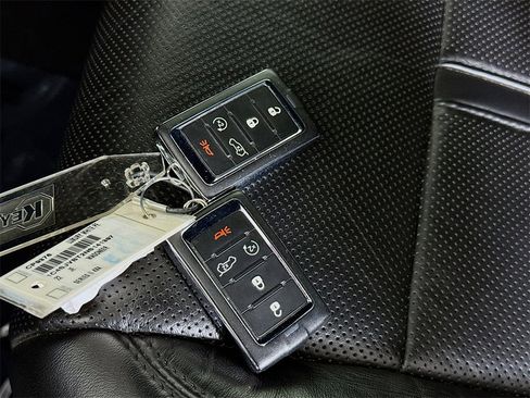 Used 2022 Jeep Wagoneer Series II image 35