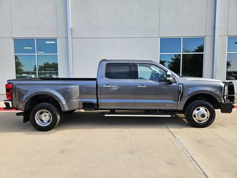 Used 2024 Ford F350 Lariat w/ Chrome Package AWD/4WD image 5