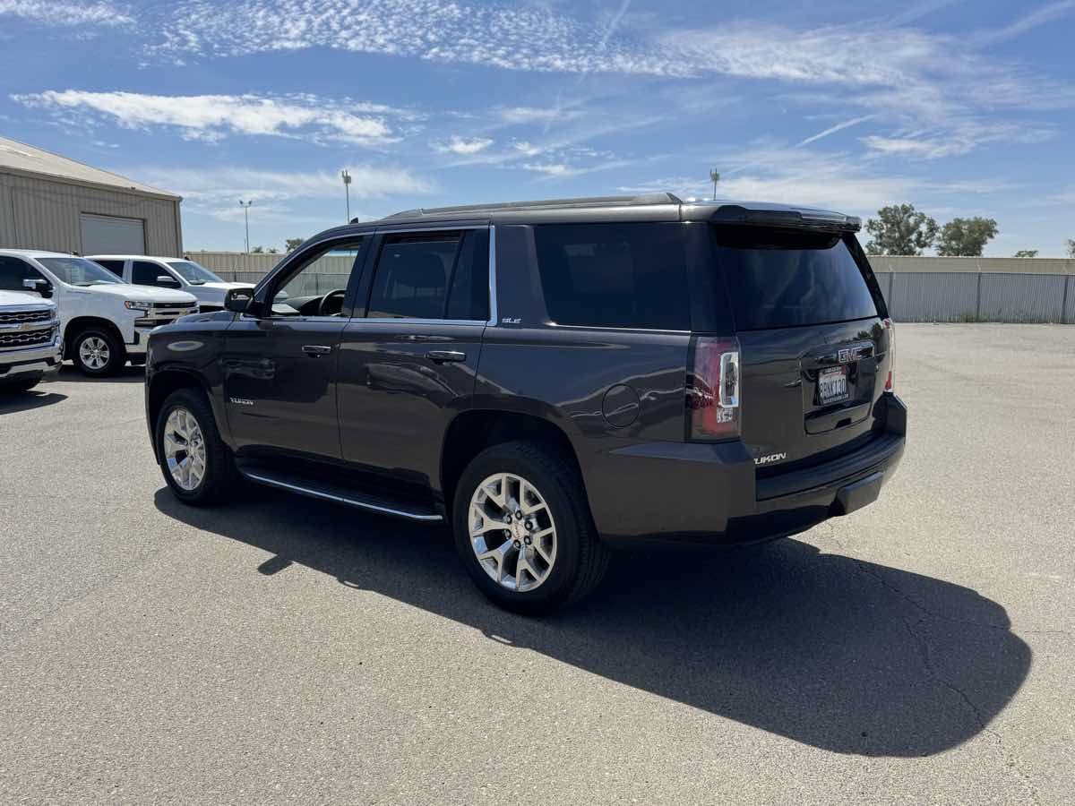 Used 2017 GMC Yukon SLE w/ SLE Value Package AWD/4WD image 7