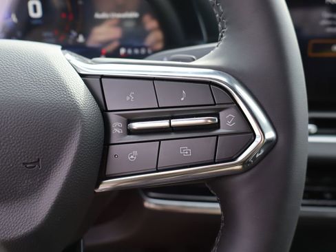 New 2026 Chevrolet Equinox LT image 14