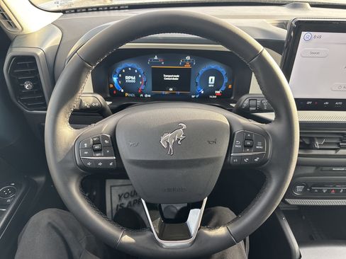 New 2025 Ford Bronco Sport Heritage w/ Convenience Package image 17