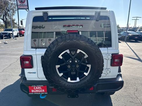 Certified 2025 Jeep Wrangler Unlimited Rubicon 4xe w/ Convenience Group AWD/4WD image 6