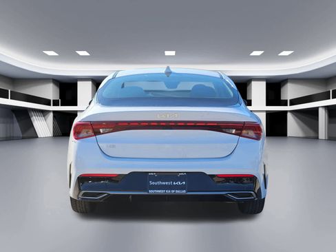 Used 2023 Kia K5 LXS image 5