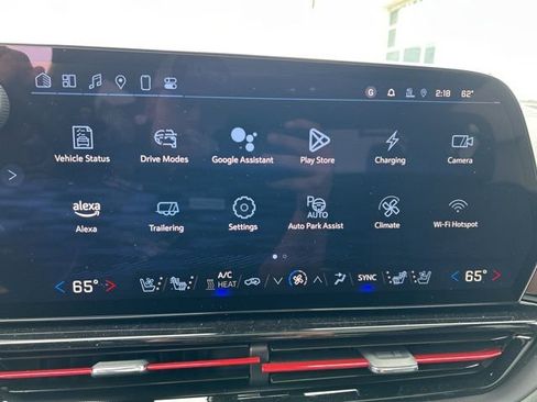 New 2024 Chevrolet Silverado EV RST image 27