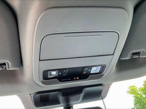 Used 2025 Ford F150 XLT w/ Equipment Group 301A Standard AWD/4WD image 18