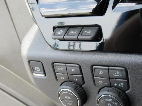 New 2025 Chevrolet Silverado 1500 ZR2 w/ Technology Package image 31