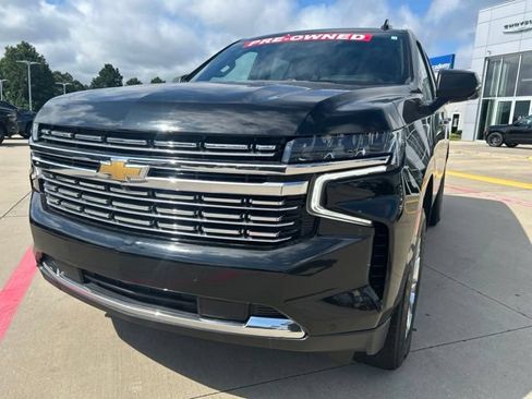 Used 2024 Chevrolet Tahoe Premier AWD/4WD image 4