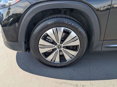 Used 2024 Mercedes-Benz EQB 250+ image 10