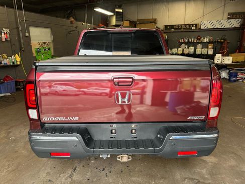 Used 2017 Honda Ridgeline RTL-E image 5