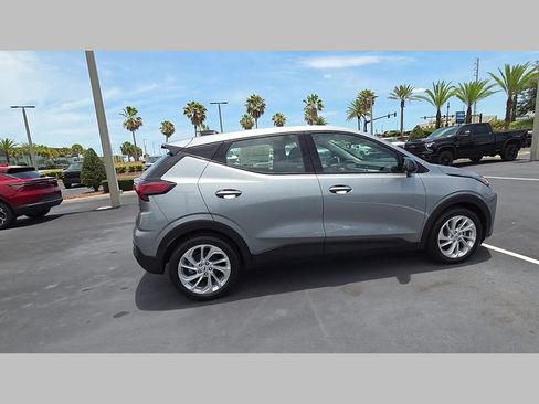 New 2027 Chevrolet Bolt LT w/ LPO, All-Weather Package FWD image 17