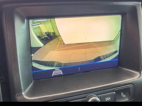 Used 2022 Chevrolet Colorado W/T RWD image 16