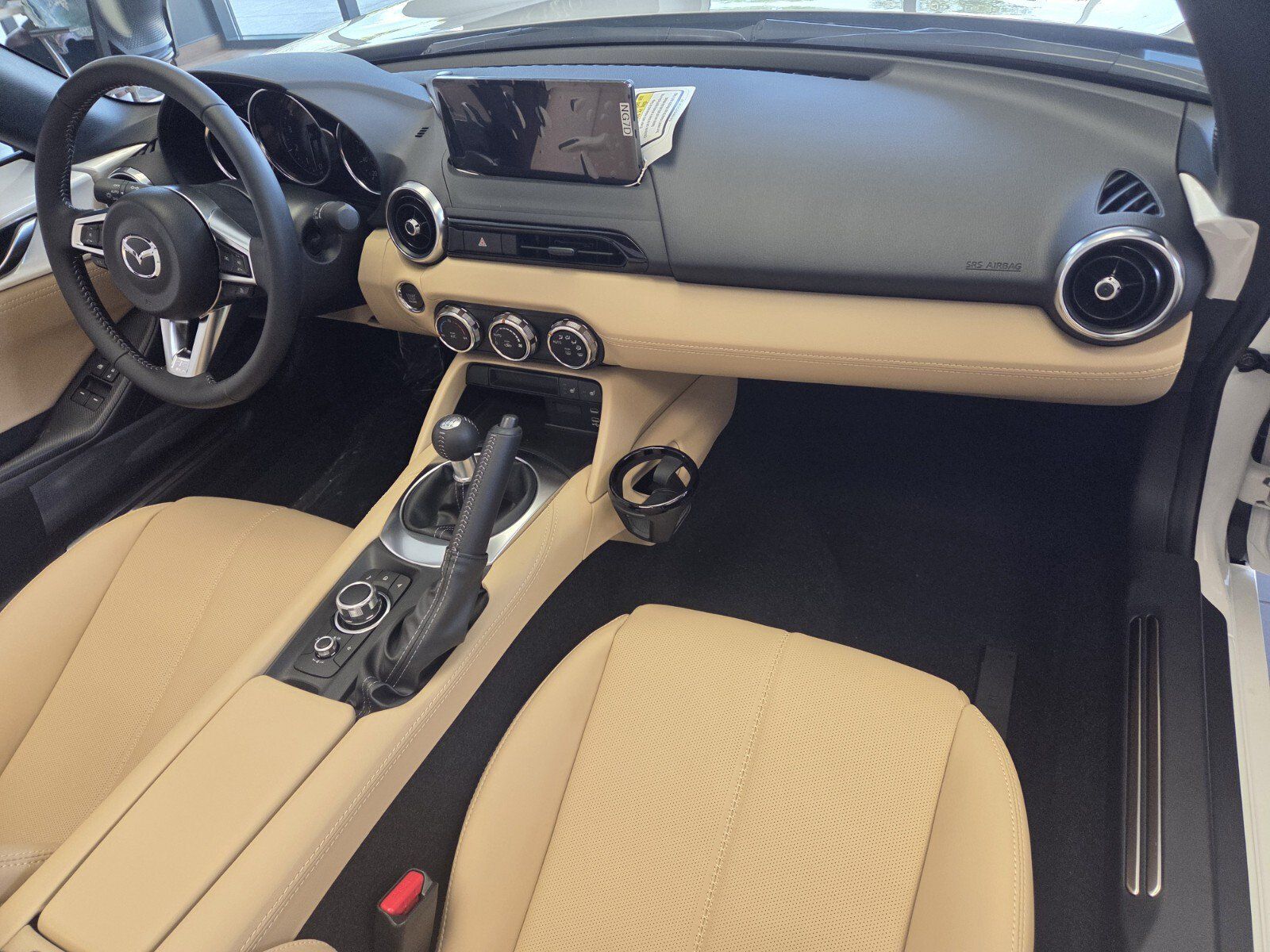 New 2026 MAZDA MX-5 Miata Grand Touring RWD image 17
