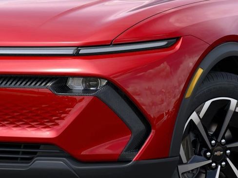 New 2026 Chevrolet Equinox EV LT FWD image 10
