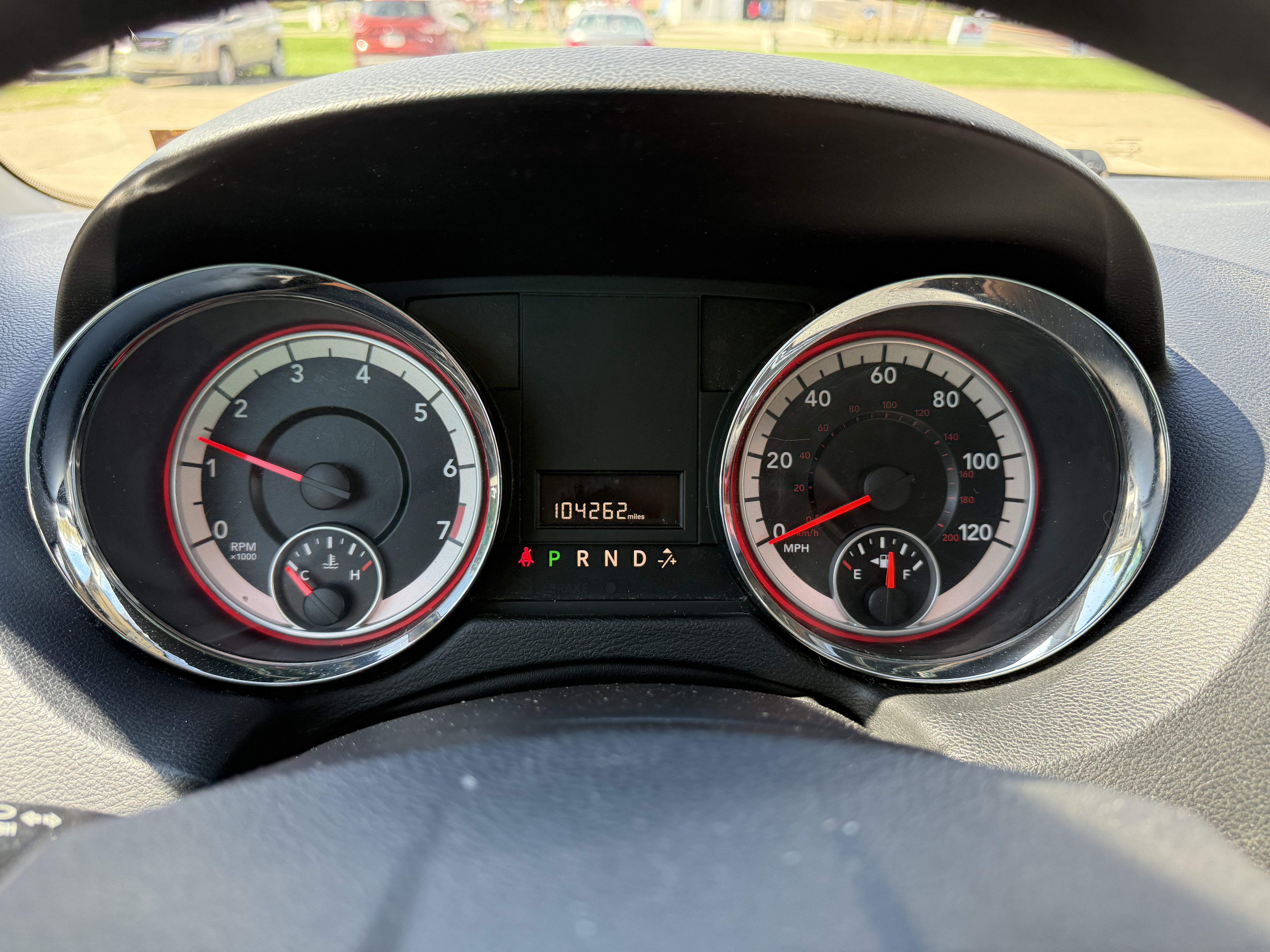 Used 2014 Dodge Grand Caravan SXT FWD image 16