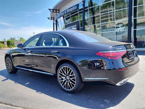 New 2025 Mercedes-Benz S 580 4MATIC Sedan image 3