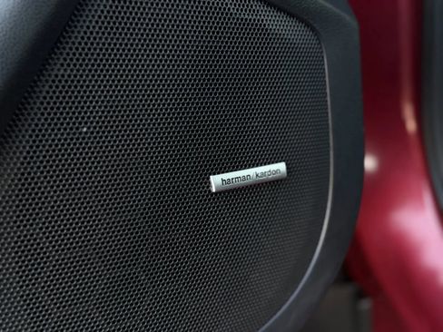 Used 2021 Subaru Ascent Limited w/ Technology Package image 27