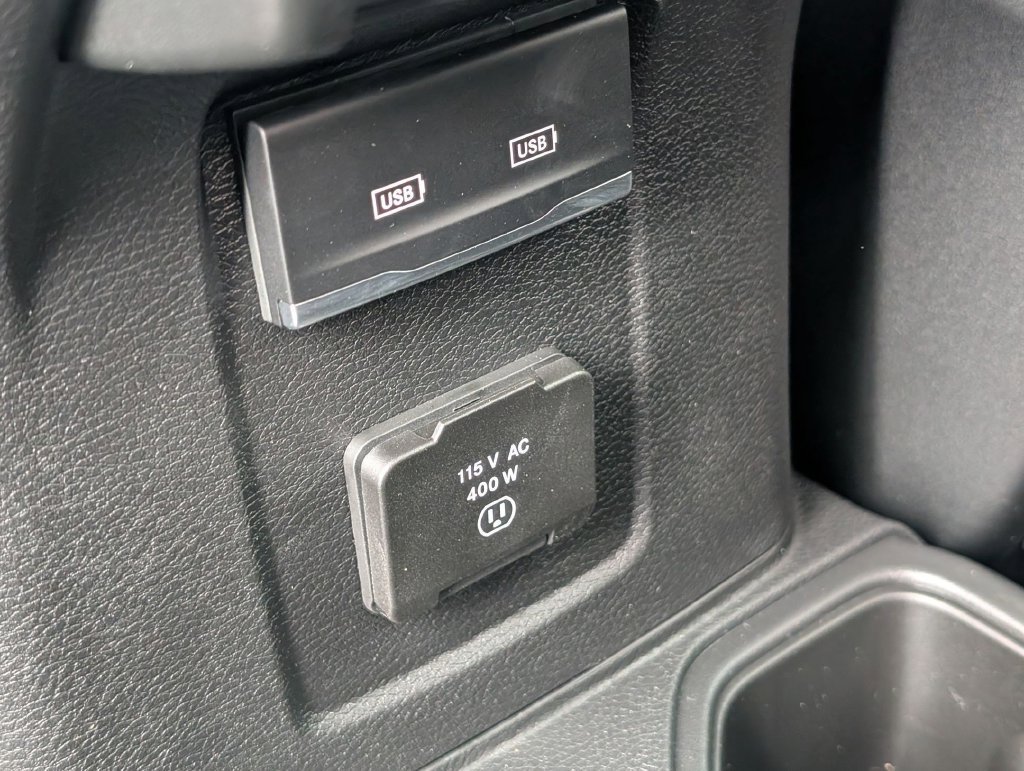 New 2026 Jeep Gladiator Mojave w/ Safety Group AWD/4WD image 23