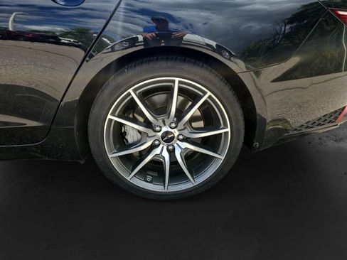 Used 2025 Genesis G70 2.5T AWD/4WD image 13