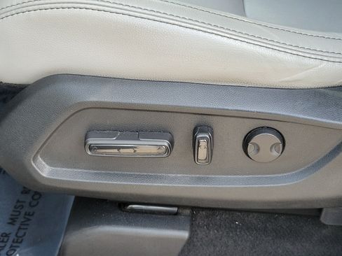 Used 2023 Honda Pilot EX-L image 14