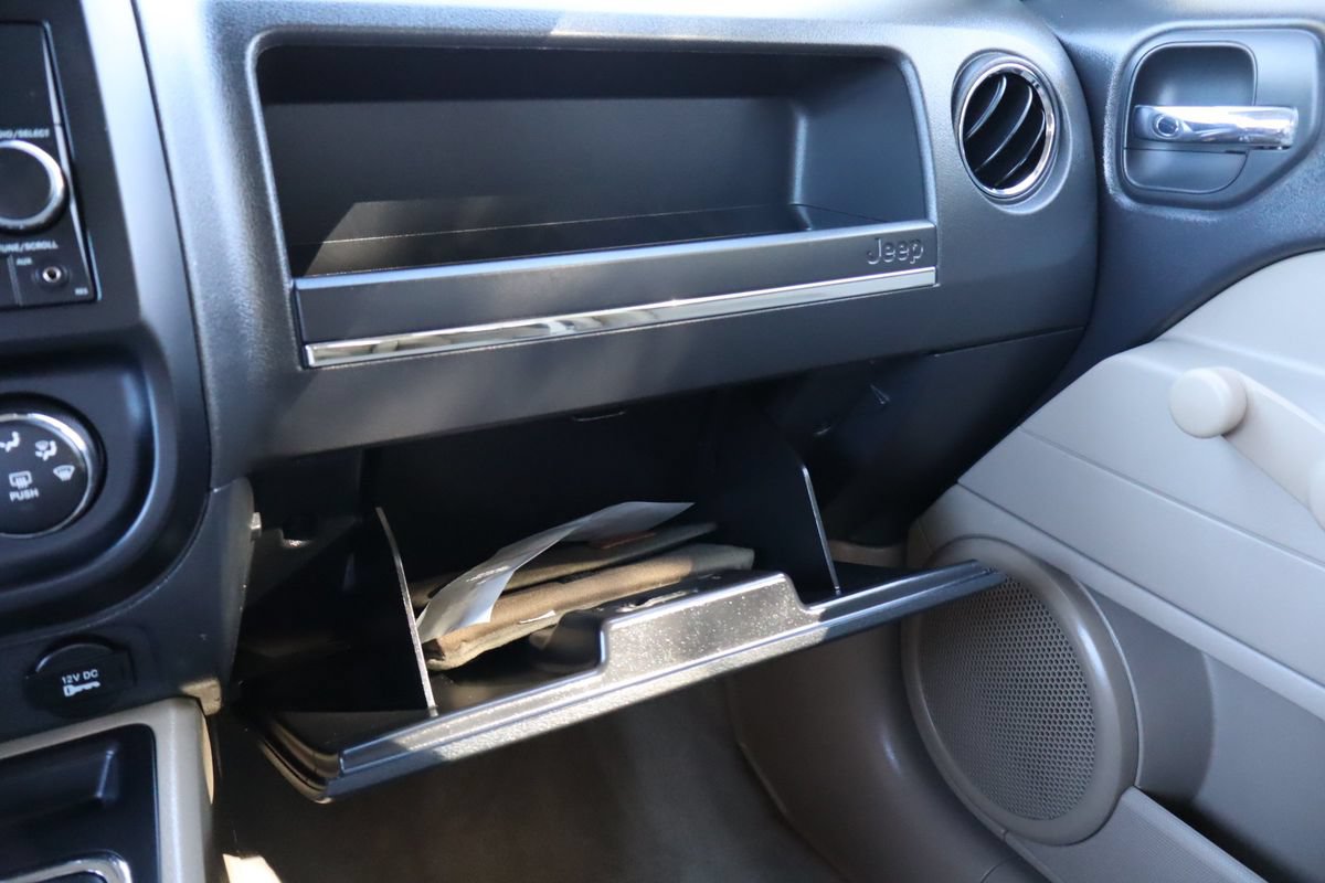 Used 2014 Jeep Patriot Sport FWD image 33