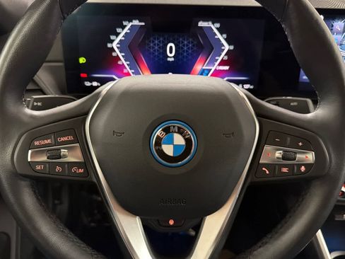 Used 2023 BMW i4 eDrive35 w/ Premium Package RWD image 23
