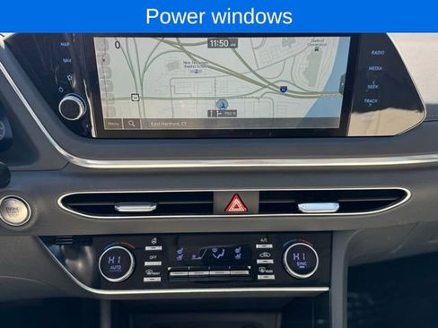 Used 2022 Hyundai Sonata Limited image 18