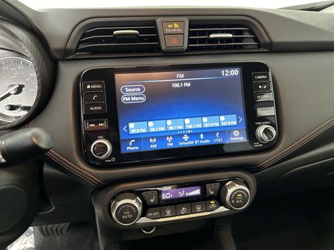 New 2025 Nissan Versa SR w/ Trunk Package FWD image 23