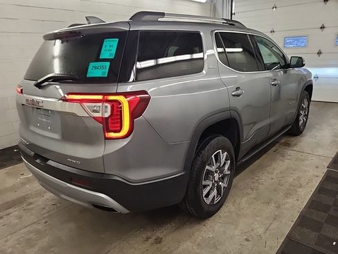 Used 2023 GMC Acadia SLT w/ Preferred Package image 5