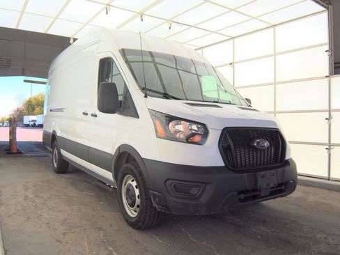 Used 2023 Ford Transit 250 148 High Roof Extended w/ Load Area Protection Package RWD image 4