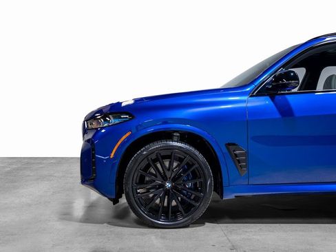 Used 2025 BMW X5 M60i w/ Climate Comfort Package image 31