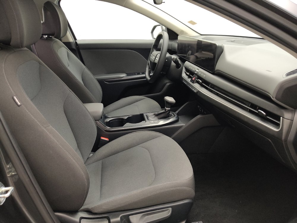 Used 2025 Kia K4 FWD image 21