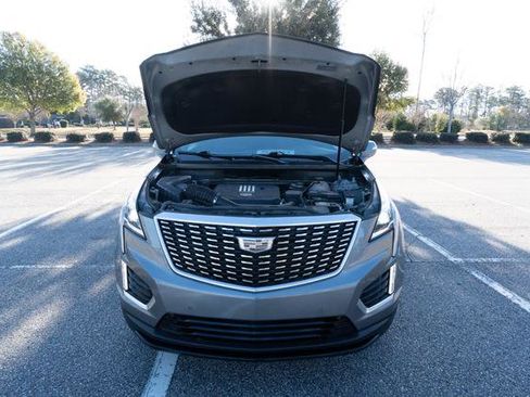 Used 2022 Cadillac XT5 Luxury image 9