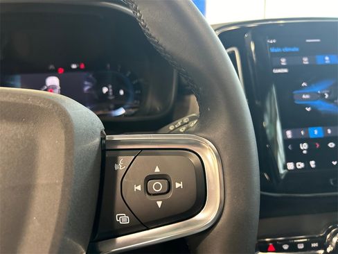 Certified 2023 Volvo XC40 B5 Plus w/ Driver Assist Package image 14