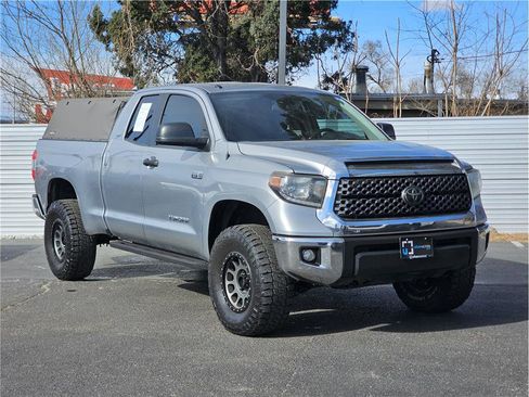 Used 2018 Toyota Tundra SR5 image 8