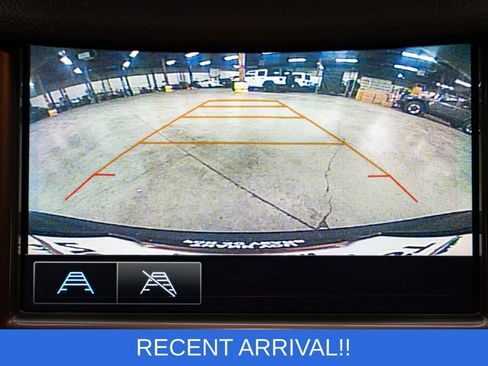 Used 2018 Chevrolet Cruze LT image 18