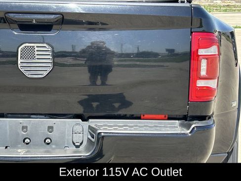 Used 2021 RAM 3500 Limited AWD/4WD image 9
