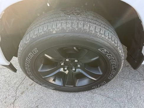 Used 2023 RAM 1500 Lone Star AWD/4WD image 8