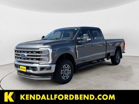 Used 2025 Ford F350 Lariat w/ FX4 Off-Road Package image 1
