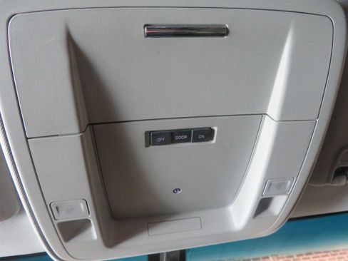 Used 2018 GMC Sierra 2500 4x4 Crew Cab image 42