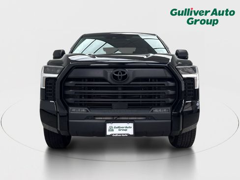 Used 2022 Toyota Tundra SR5 w/ Convenience Package RWD image 14